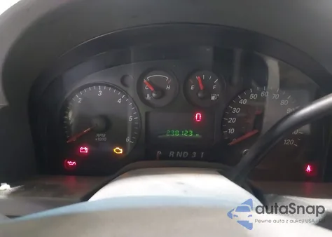 2005 Ford Freestar Sel z USA, uszkodzony, nr VIN 2FMDA52275BA30222